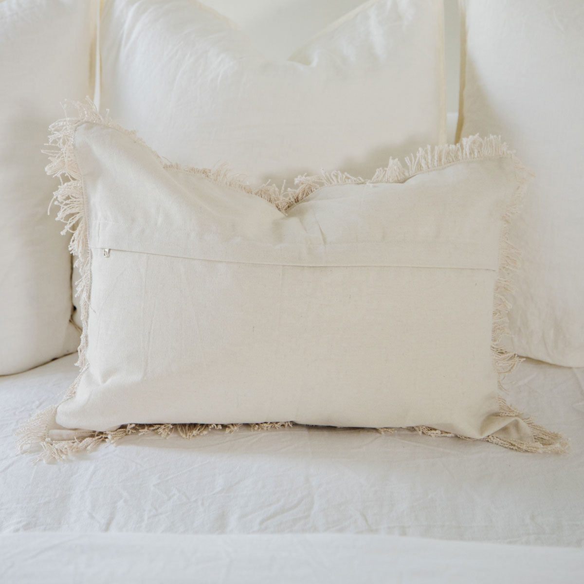 Signature Woven Ivory Slub Fringed Pillow Cover