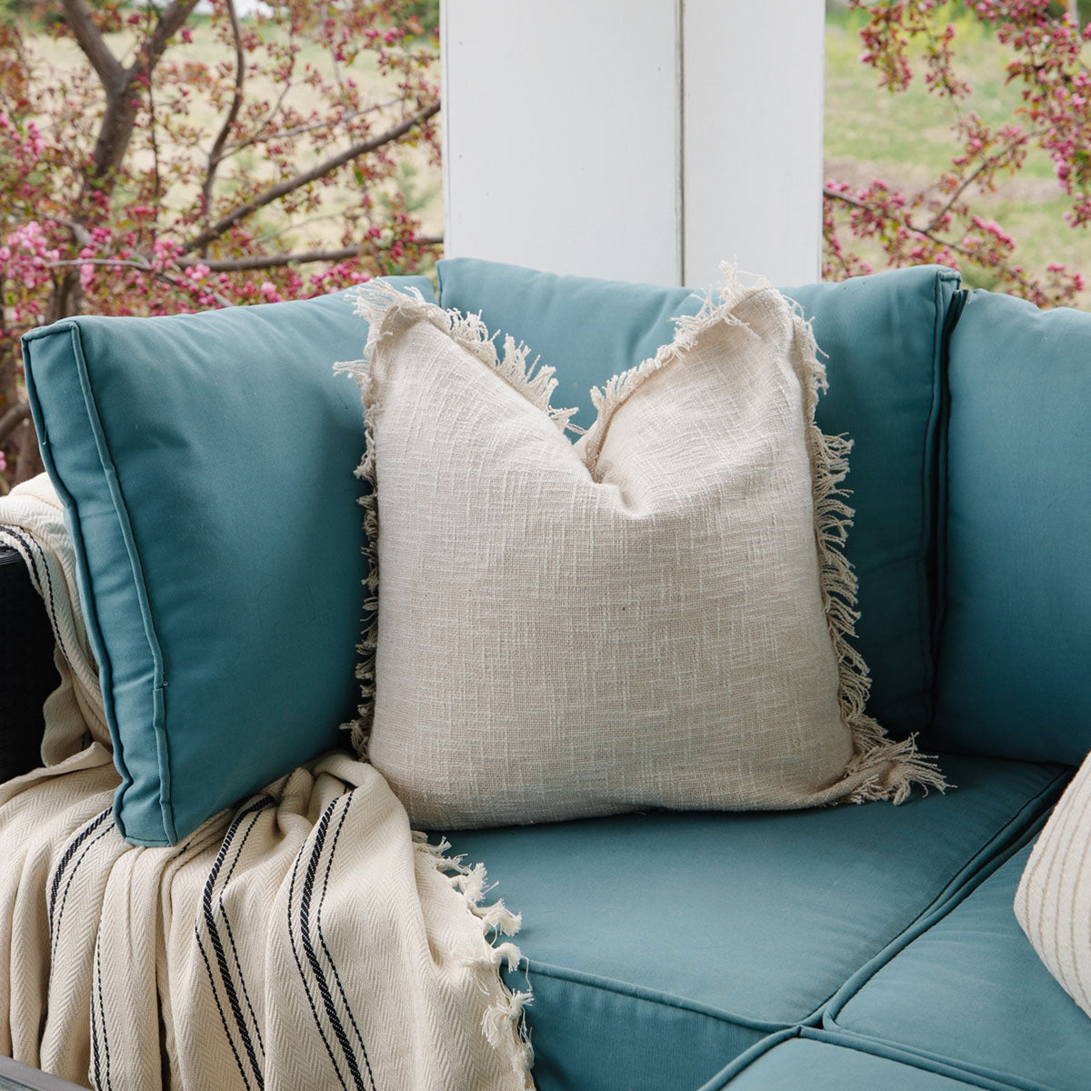 Signature Woven Ivory Slub Fringed Pillow Cover