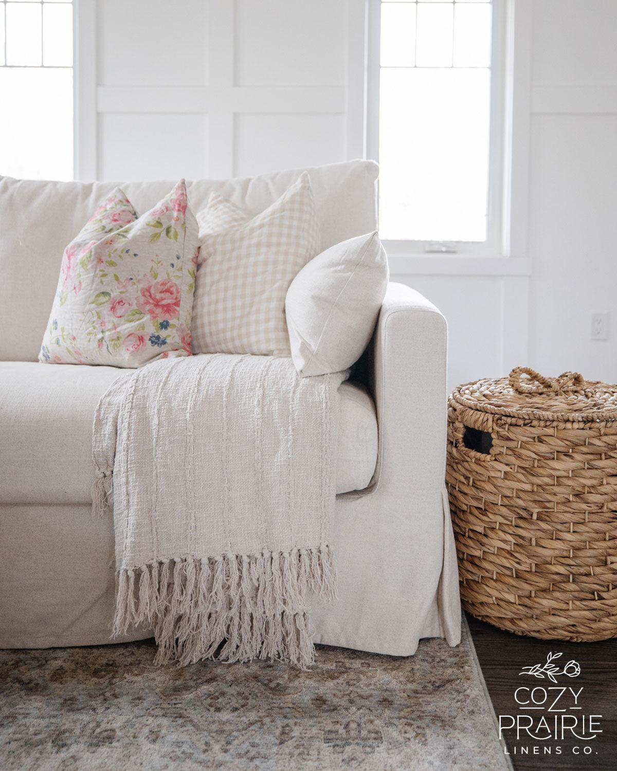 Signature Cotton Fringed Oversized Throw Blanket