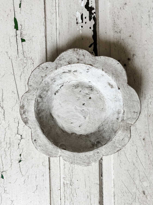 Flower Dough Bowl in White