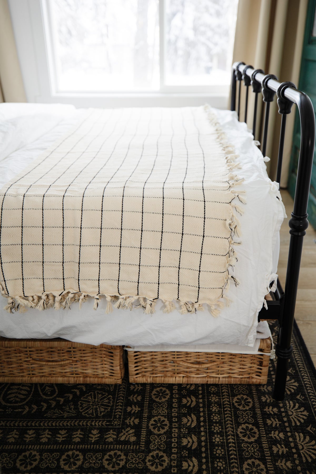 Boho Cream Checkered Bedspread - Queen